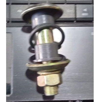 pen payung isuzu panter