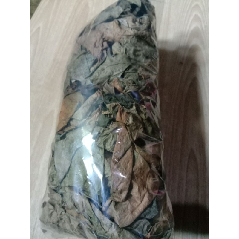 

Daun Sirih Hijau Kering Herbal 100 gr