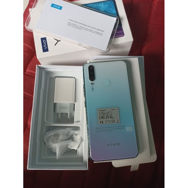 vivo y17 ram 8+256