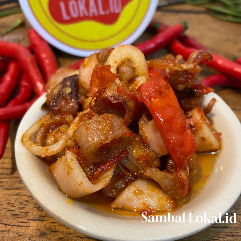 

Sambal Lokal.id_Sambal dan Lauk Cumi Toples 100g