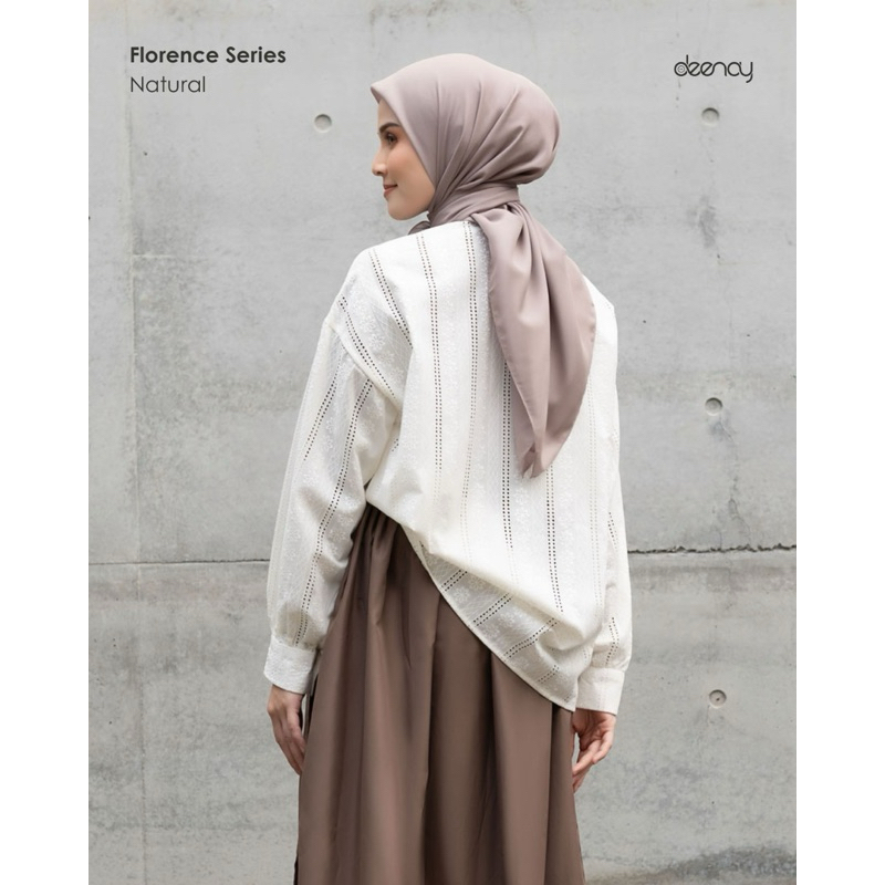 DEENAY Florence polos MERK BORDIR dan pin D