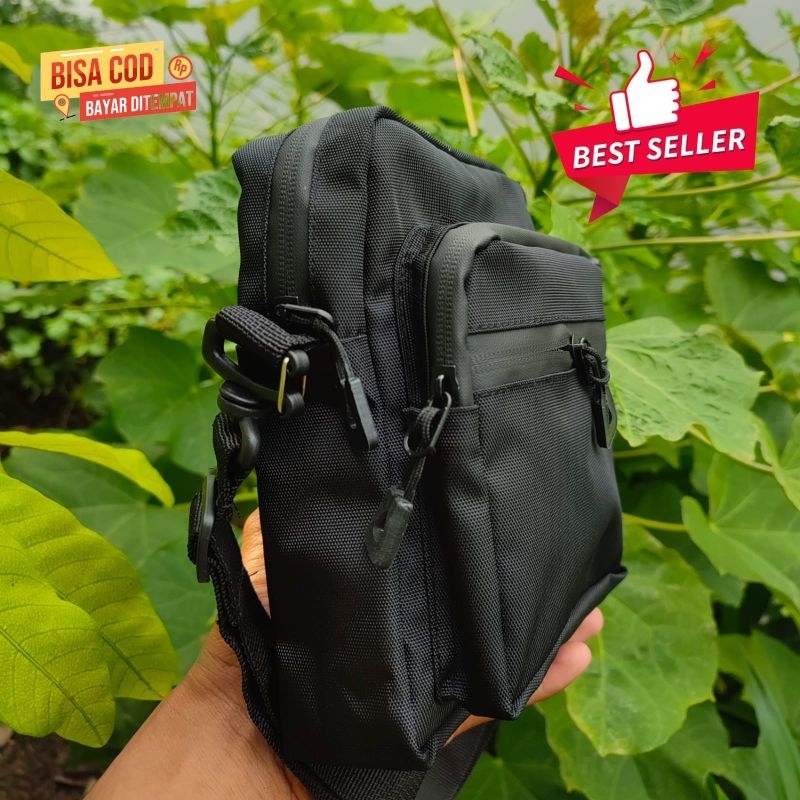 Itjen | Tas Selempang Tas Pria Wanita Pouch Polos Hitam