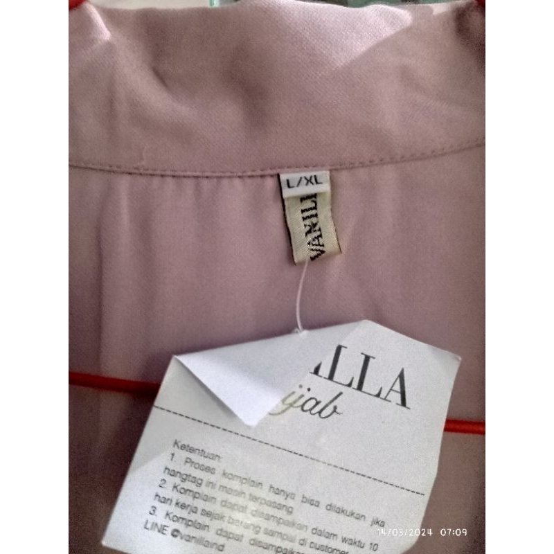 blazer vanilla hijab