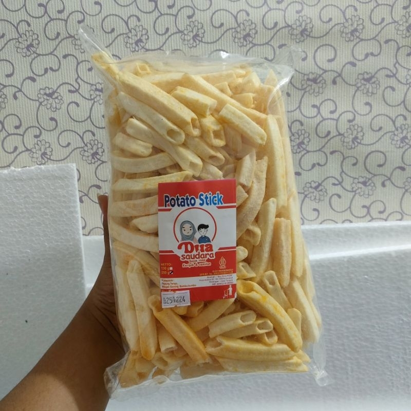 

POTATO STICK DUA SAUDARA 250 GR