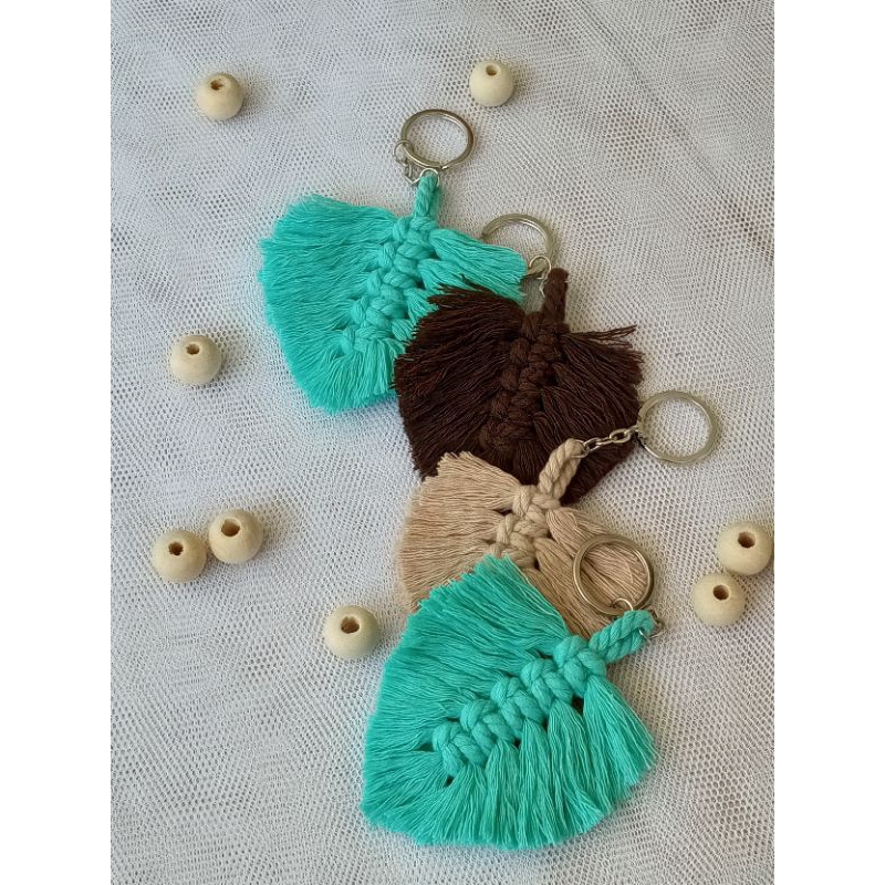 Gantungan Kunci Macrame - Daun