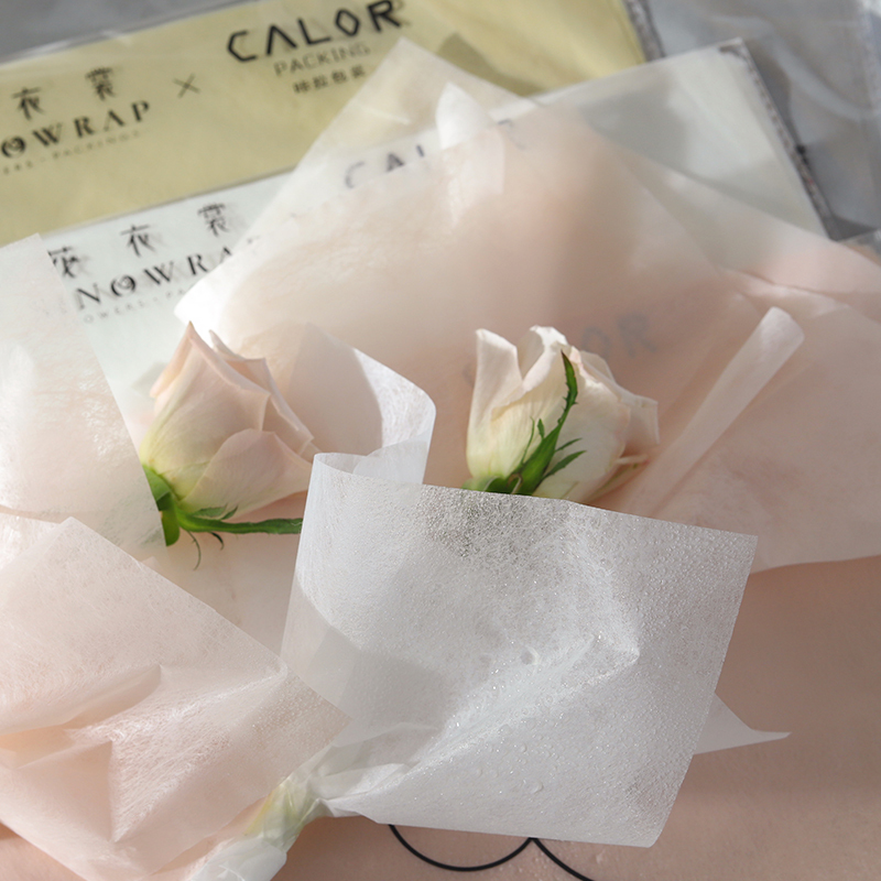 

[5 Lembar Medium Size] Flower Wrap Tissue - Kertas Buket Bunga Flower Wrapping Paper Bahan Serat Tisu Tipis Non Woven - Flower Bouquet Hias Tisue Bucket Uang Snack Kado 30 x 30 cm Murah