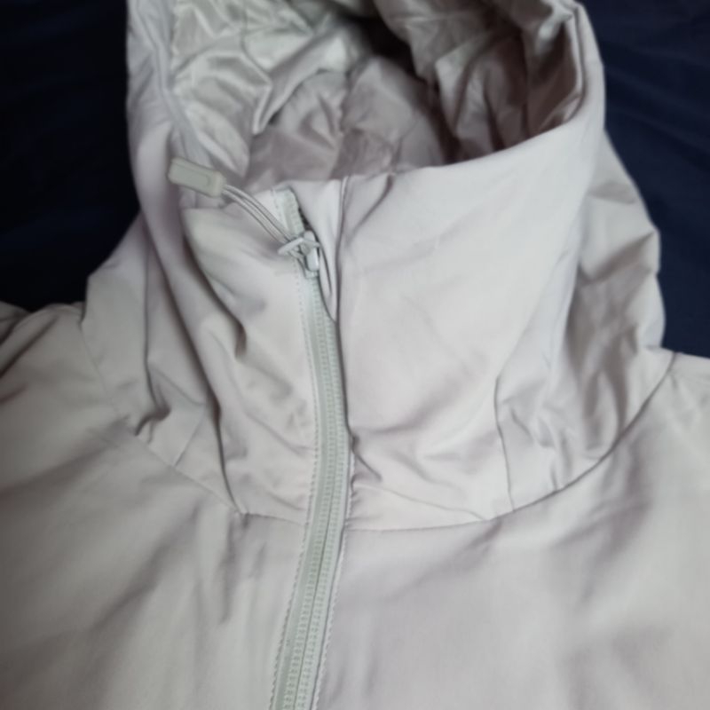 uniqlo hybrid down jacket