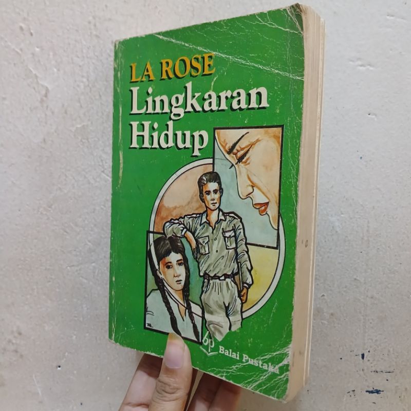 Novel  La Rose: Lingkaran Hidup