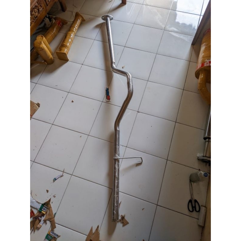 pipa bolton knalpot L300