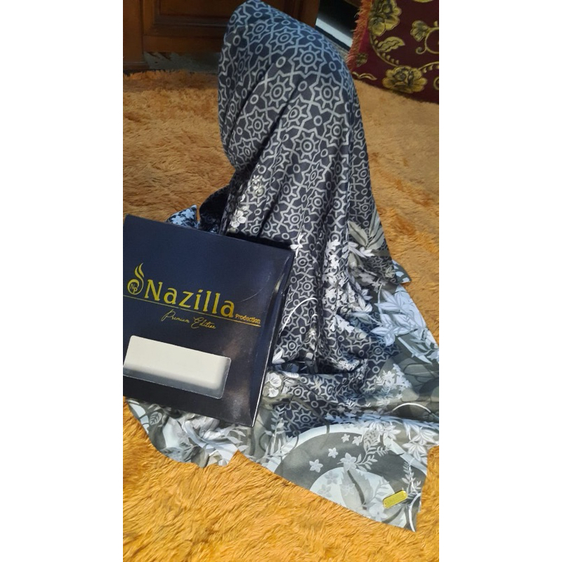 nazilla hijab syari