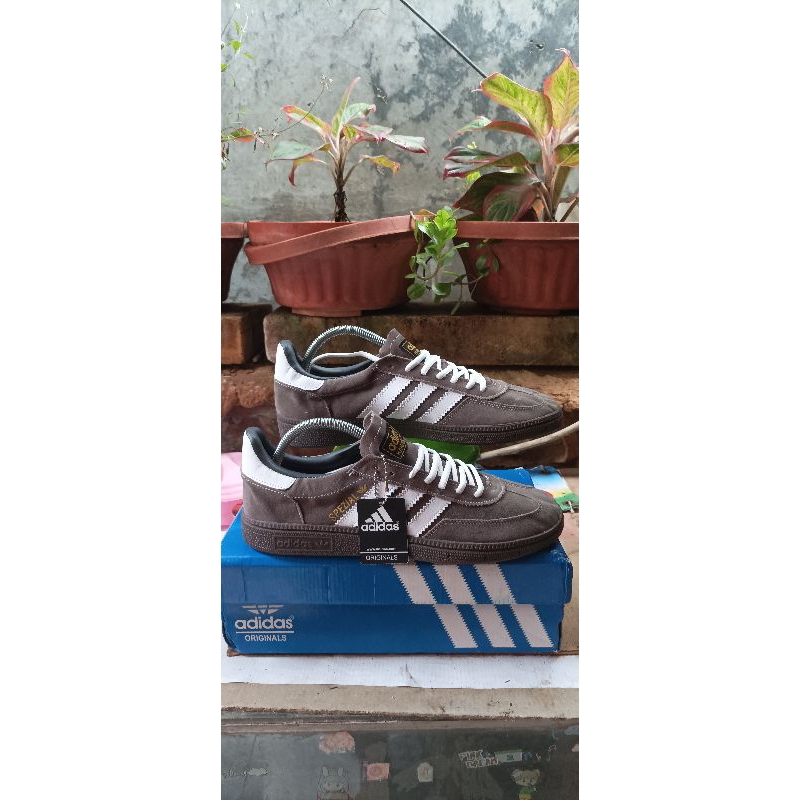 Adidas Spezial Premium