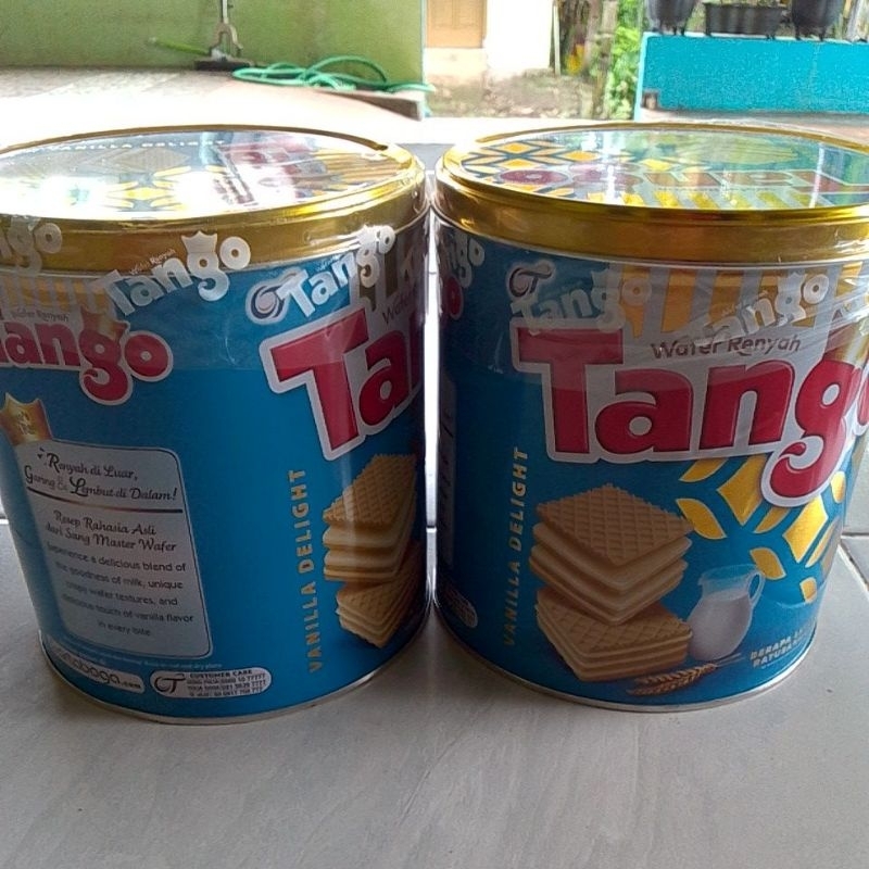 

tango wafer kaleng renyah 270gr