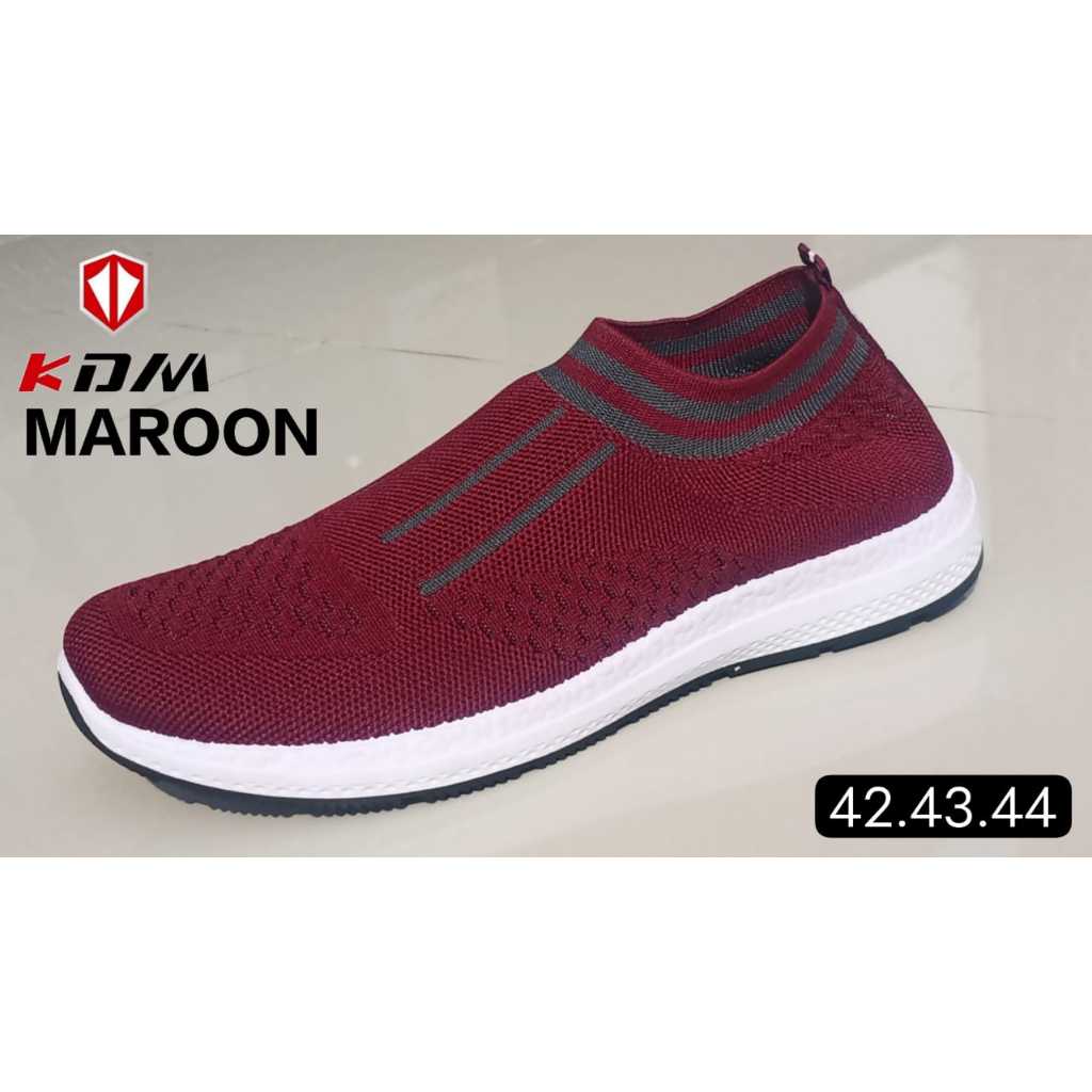 BELI 4 GRATIS 1 SEPATU SNEAKERS / SNEAKERS SHOES TERBARU DAN TERMURAH KDM ORIGINAL 100% BAYAR DITEMP