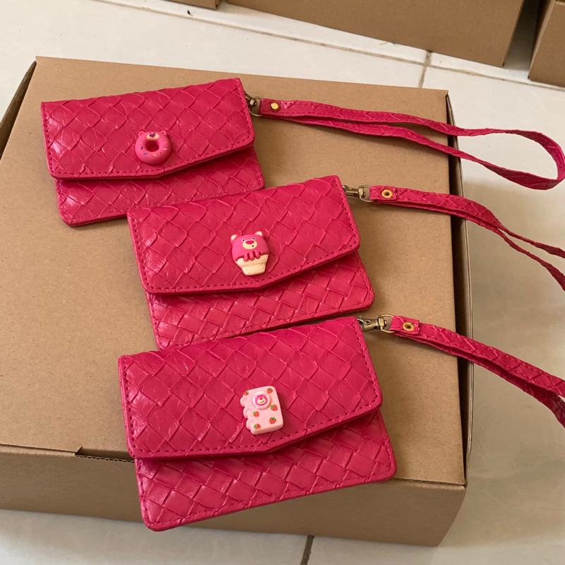 Dompet Kartu Lotso