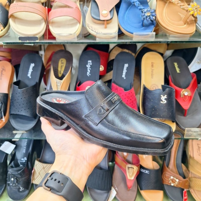 Sepatu Pria Tutup Depan , Sandal Sepatu , Sepatu Kulit Pria Osvaldo