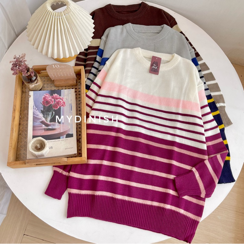 Cira Sweater Rajut Wanita Motif Garis