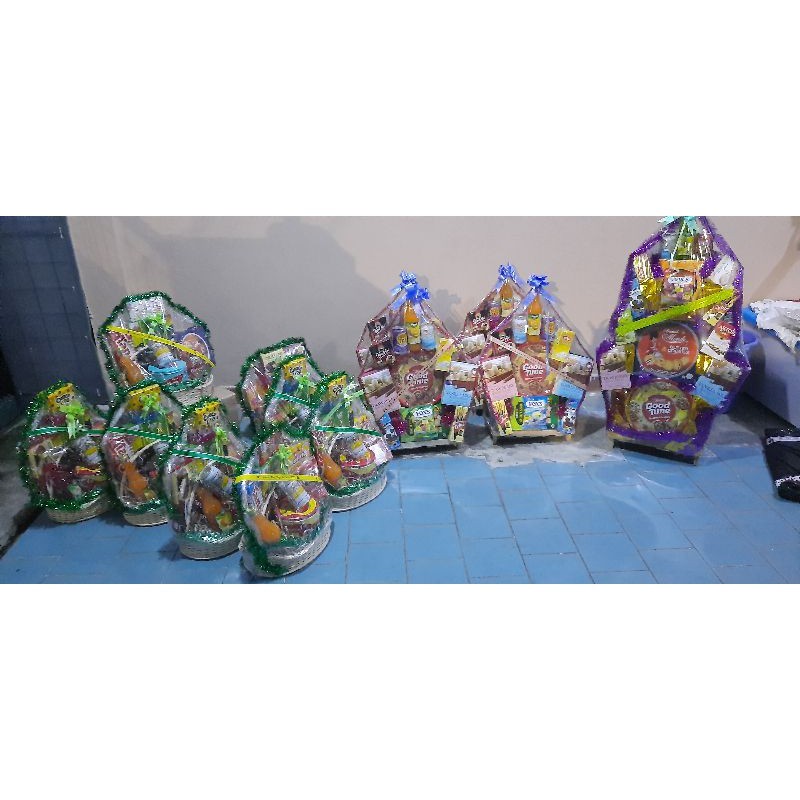 

PARCEL NATAL/CHRISTMAS/ LEBARAN MURMER (ISI SESUAI GBR)