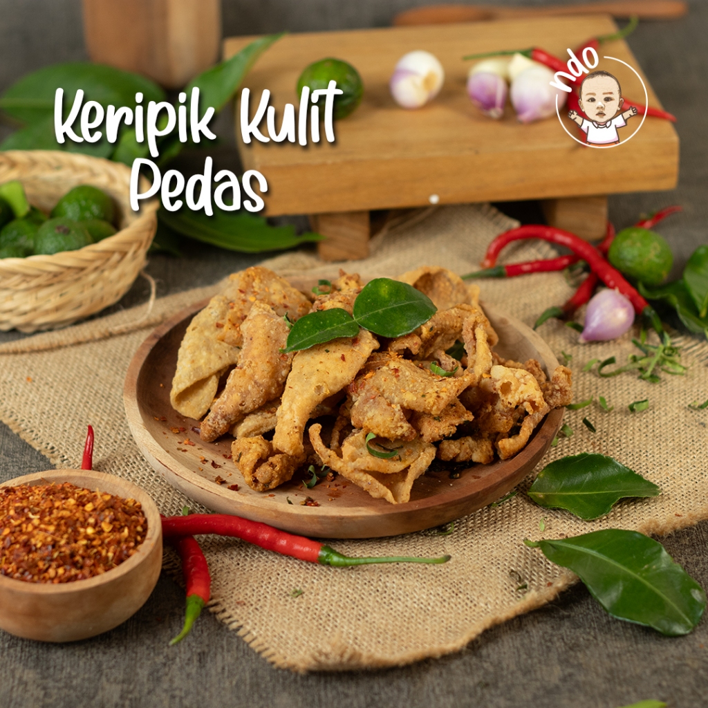 

Keripik kulit ayam NDO, cemilan keripik kulit 100grm PEDAS