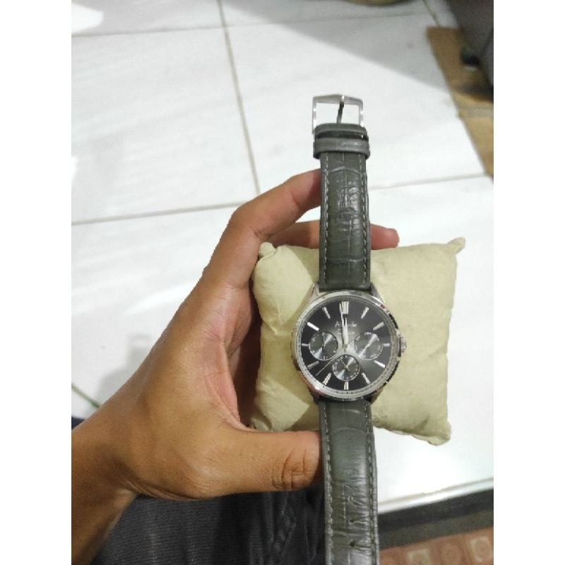 preloved AC Alexandre Christie 6569MF