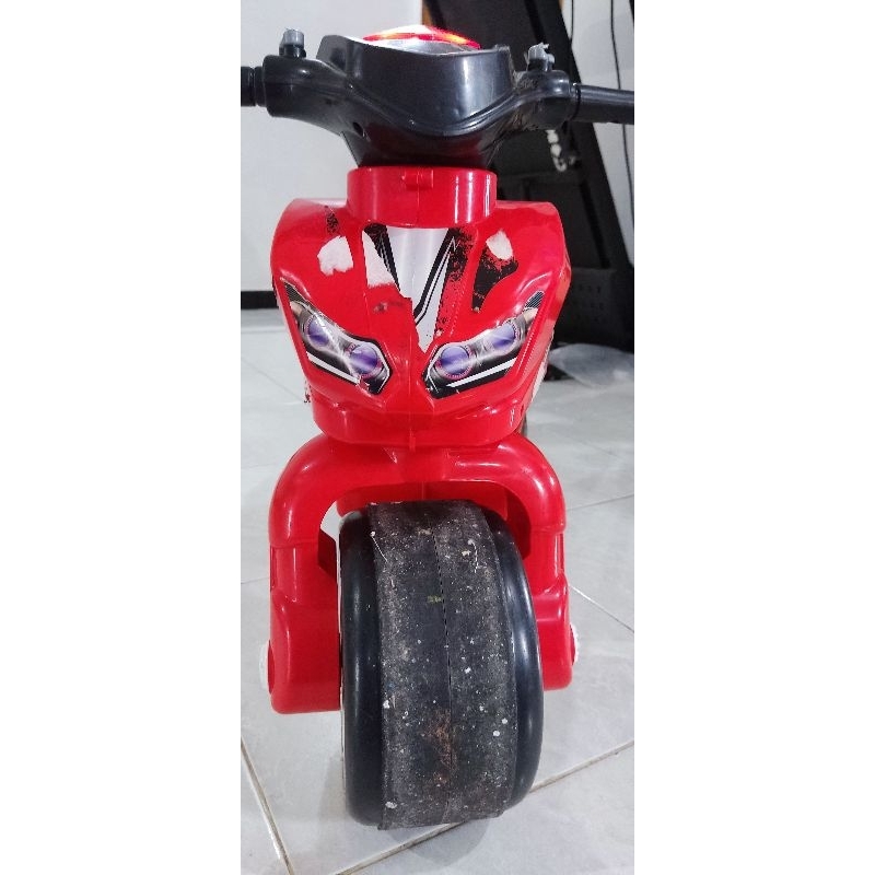 Motor Mobil Mobilan Mainan Anak Bego Dorong Jalan Bisa Dinaiki Preloved Like New Setir Roda