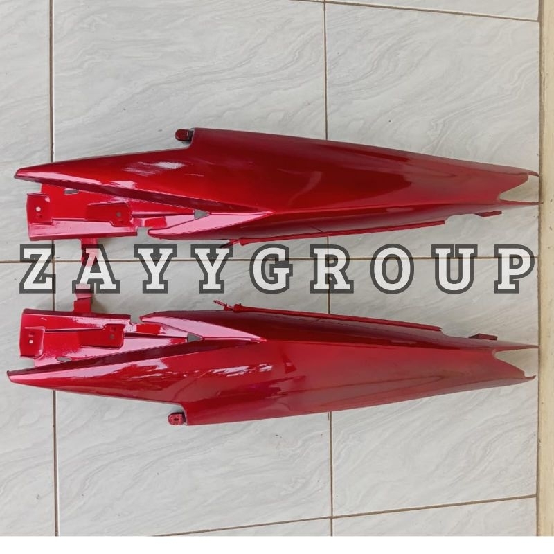 Custom Body Belakang Kanan Kiri Warna Maroon Motor Yamaha Jupiter MX New 135cc