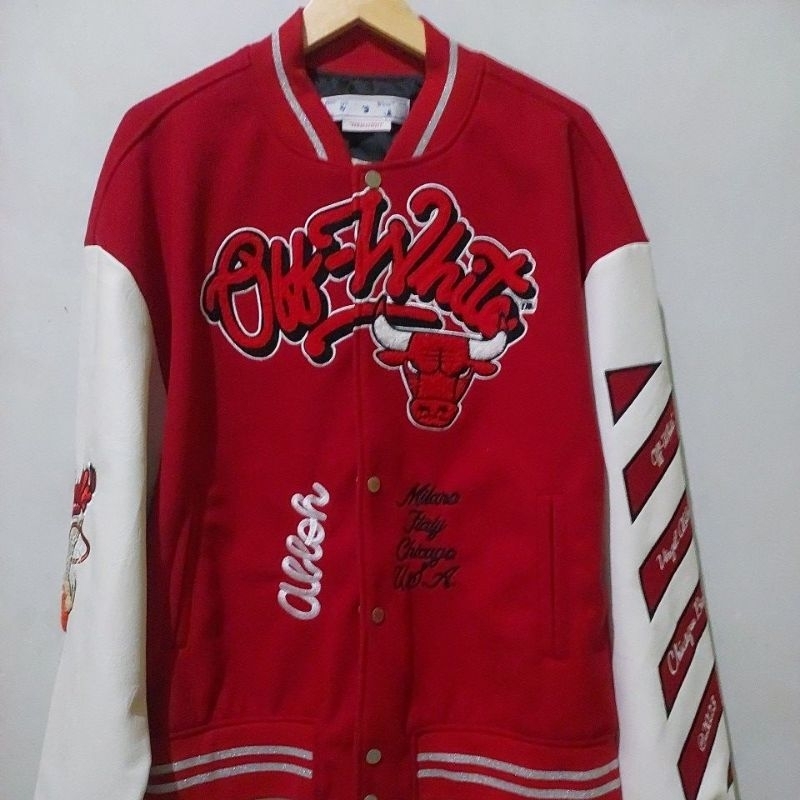 Varsity Off White Chicago Bulls original