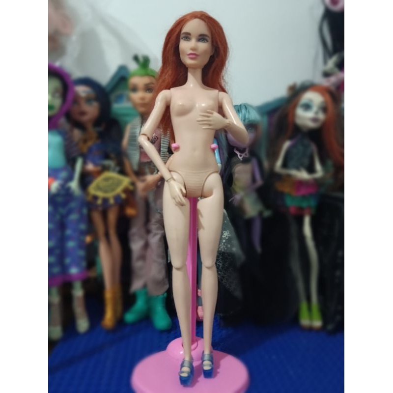 Barbie Pivotal Mattel Preloved