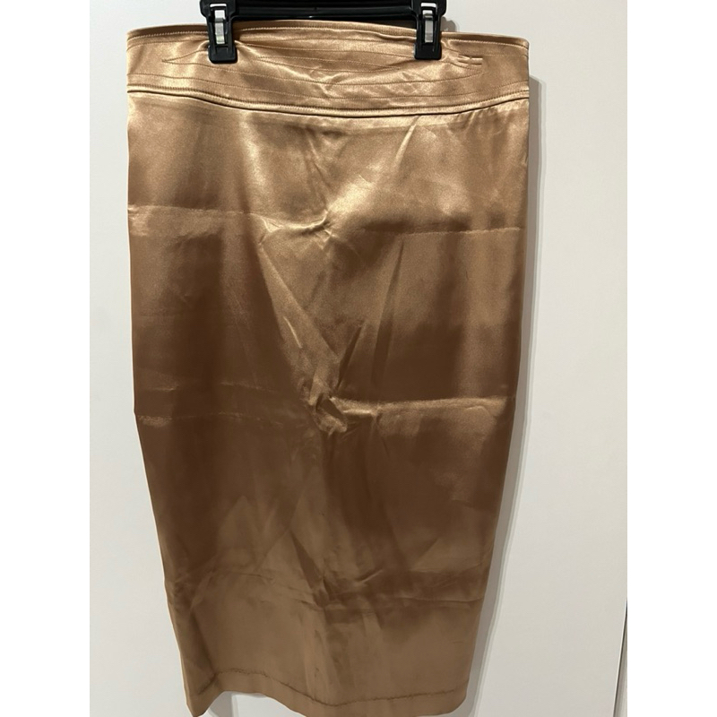 RB006 - Preloved rok Size 10 Warna Gold