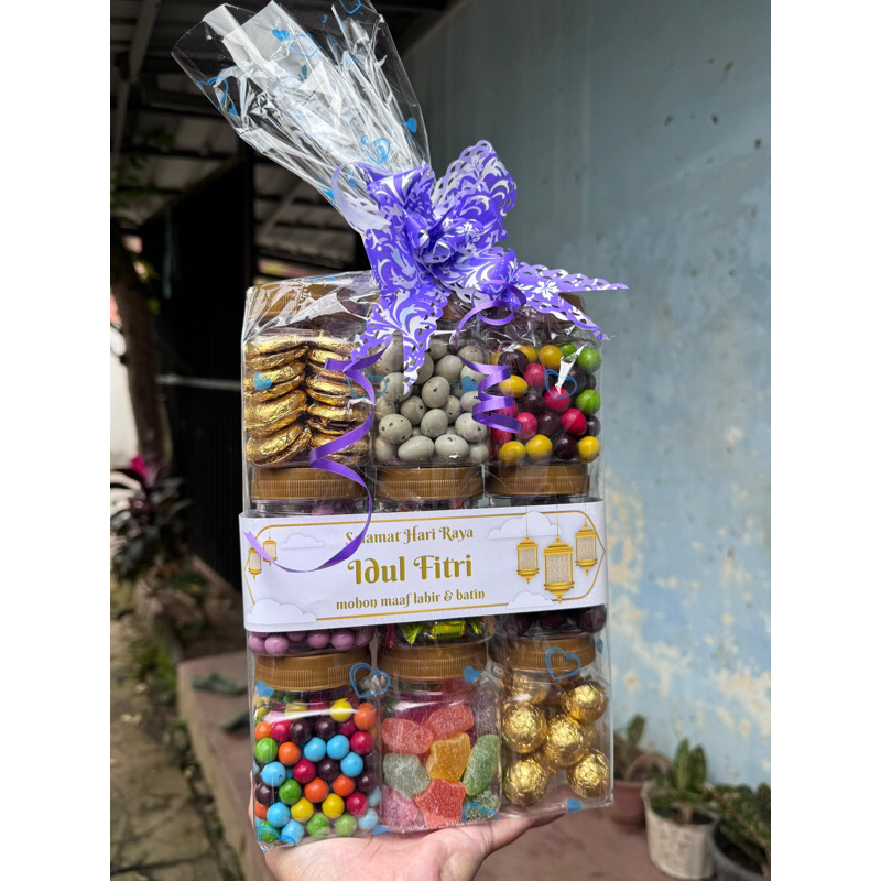 

paket coklat Lebaran