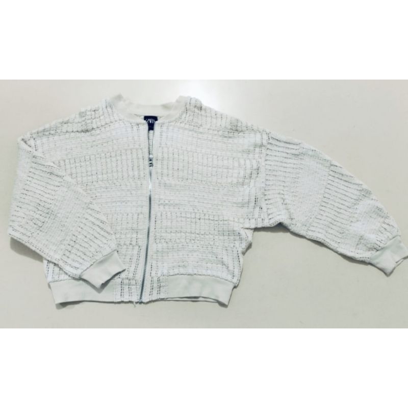 Jaket Bomber wanita kekinian  rajut preloved  putih tulang