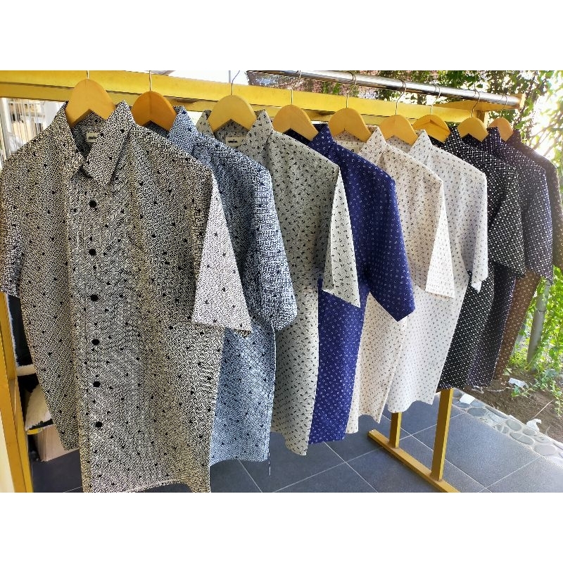 kemeja Cole Lengan Pendek