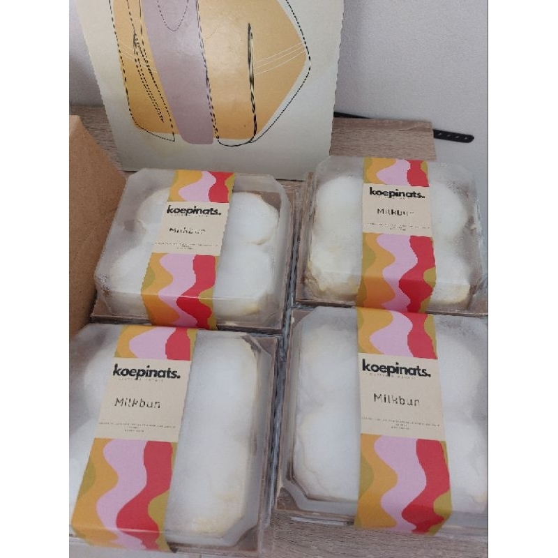 

milk bun isi 4