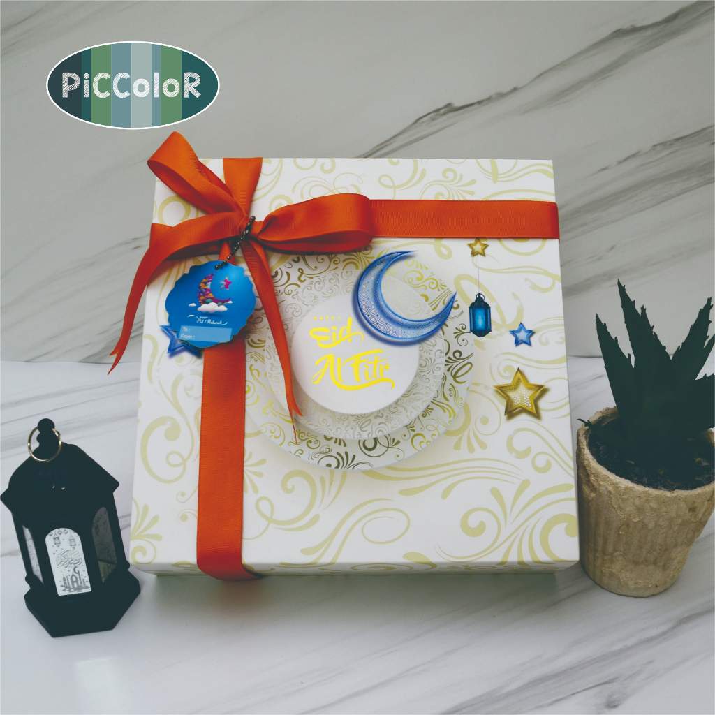 

HAMPERS BOX LEBARAN / KOTAK HAMPERS IDUL FITRI / GOLD UK. 25x25x7,2 cm