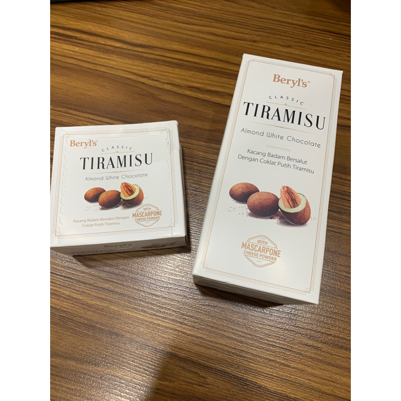 

Beryls Classic Tiramisu Almond White Chocolate