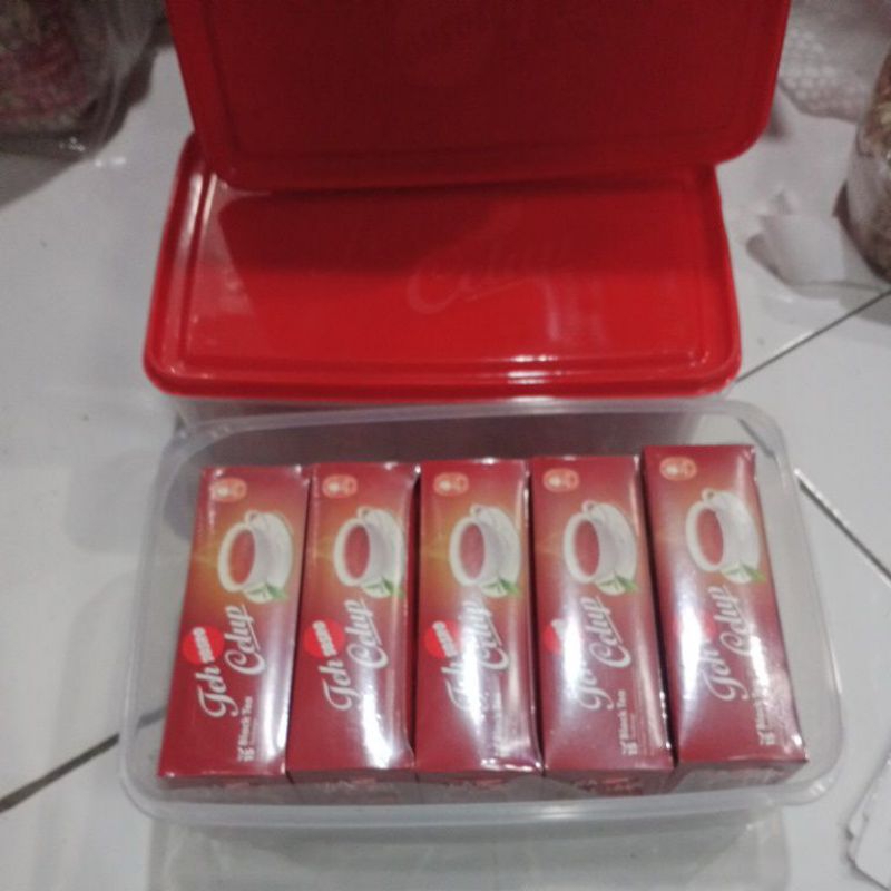 

5 box teh sosro plus 1 tepak cantik