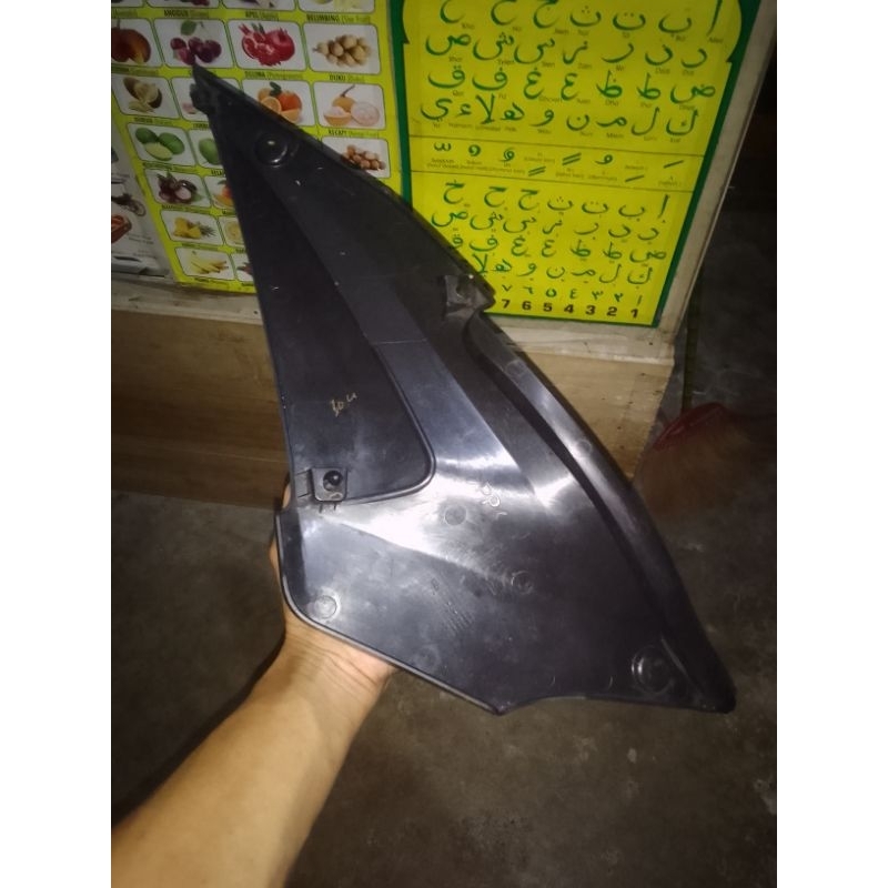 body kasar samping r25 old original / cover samping tutup aki r25