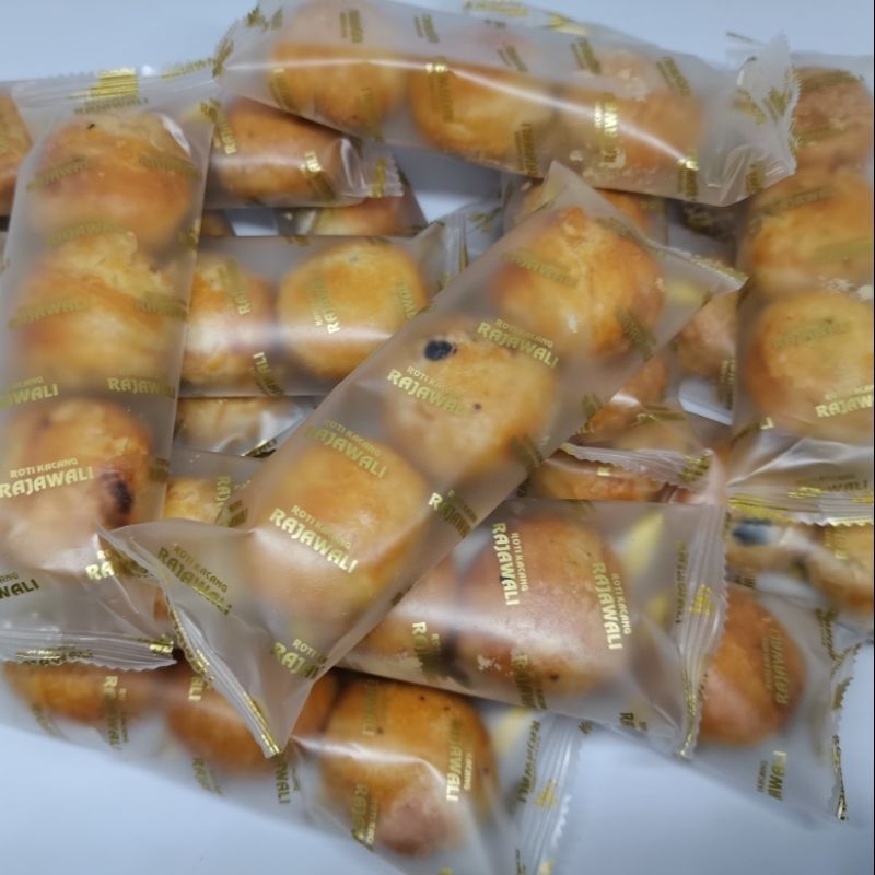 AGEN MEDAN,Roti Kacang cap Rajawali,isi 24biji khas Tebing Tinggi.