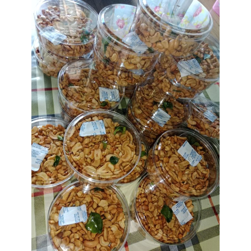 

kacang mente goreng toples 250gr gurih renyah