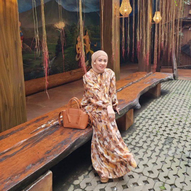 Adelia Fashion - Monica Dress - katun silky import - gamis katun - gamis motif - gamis kekinian - ga