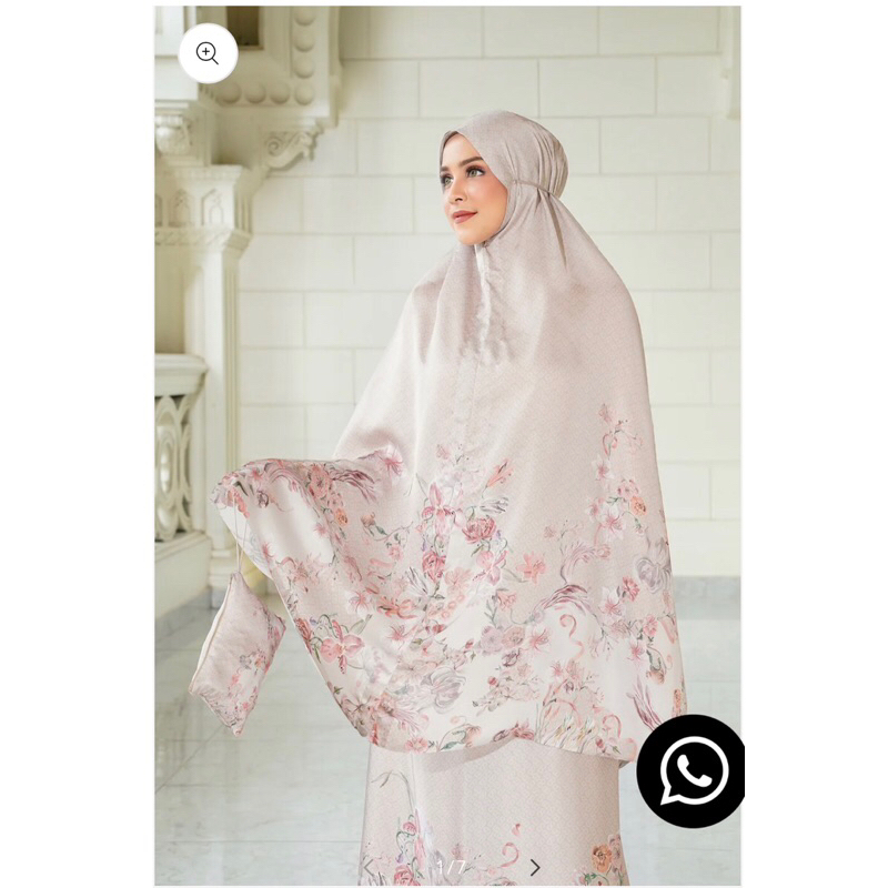 Button Scarves - Farra Prayer Robe