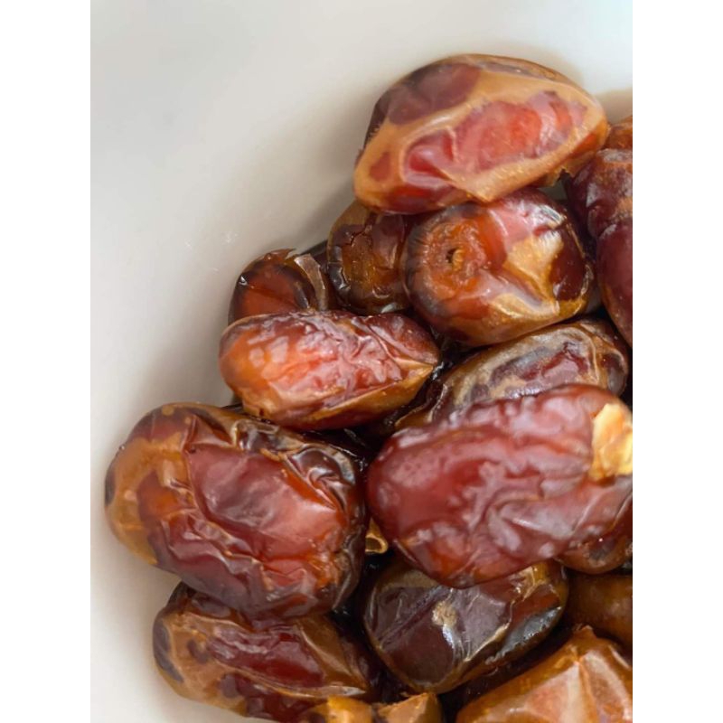 

Kurma khalas ember 550gr