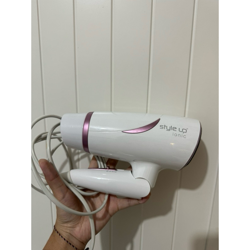 PRELOVED STYLE UP IONIC HAIR DRYER