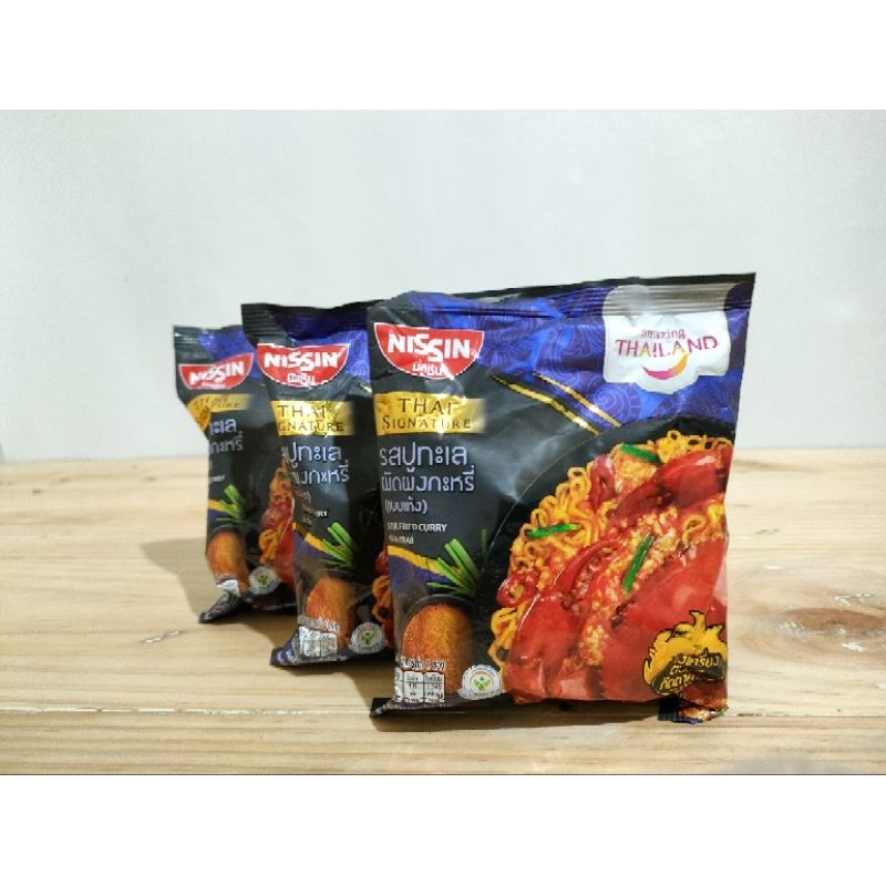 

Nissin Mie Instant Thai Signature Stir Fried Curry Sea Crab 73gr