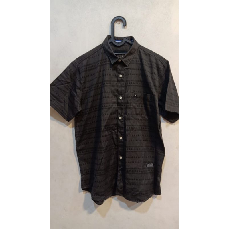 Kemeja Hurley Hitam