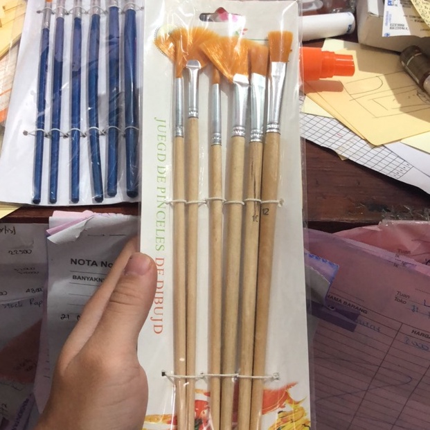 

Ready stok Kuas set lukis kipas gagang kayu 92