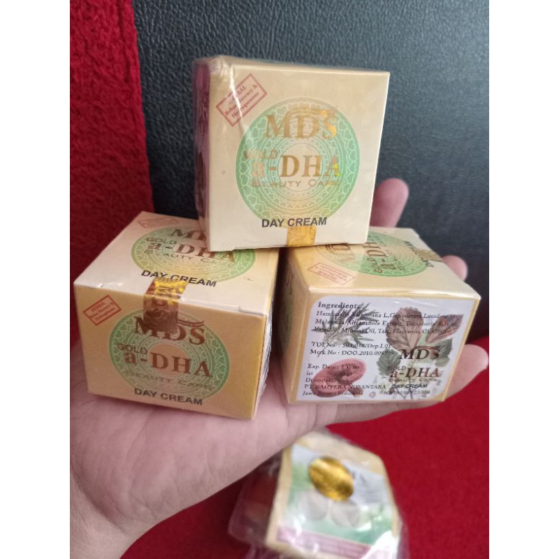 CREAM DHA GOLD SIANG MALAM SATUAN