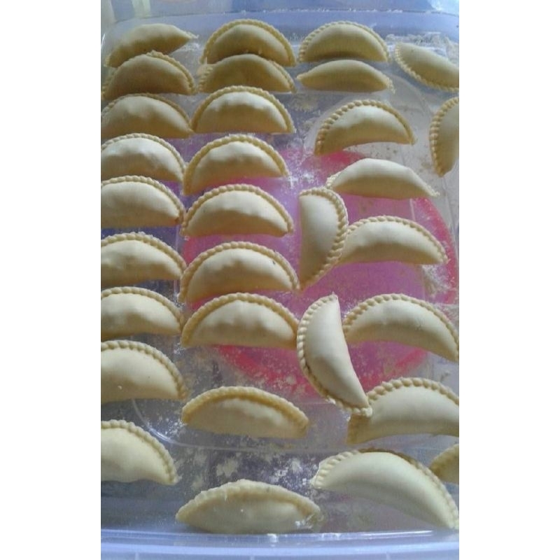 

Cireng Isi Ayam Suwir ( Makanan/ Frozen Food Instan/ Cemilan Pedas )