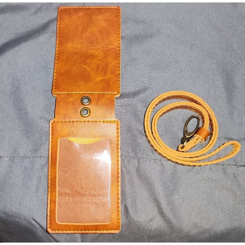 

ID Card Kulit Magnet / Gantungan ID Card / Holder