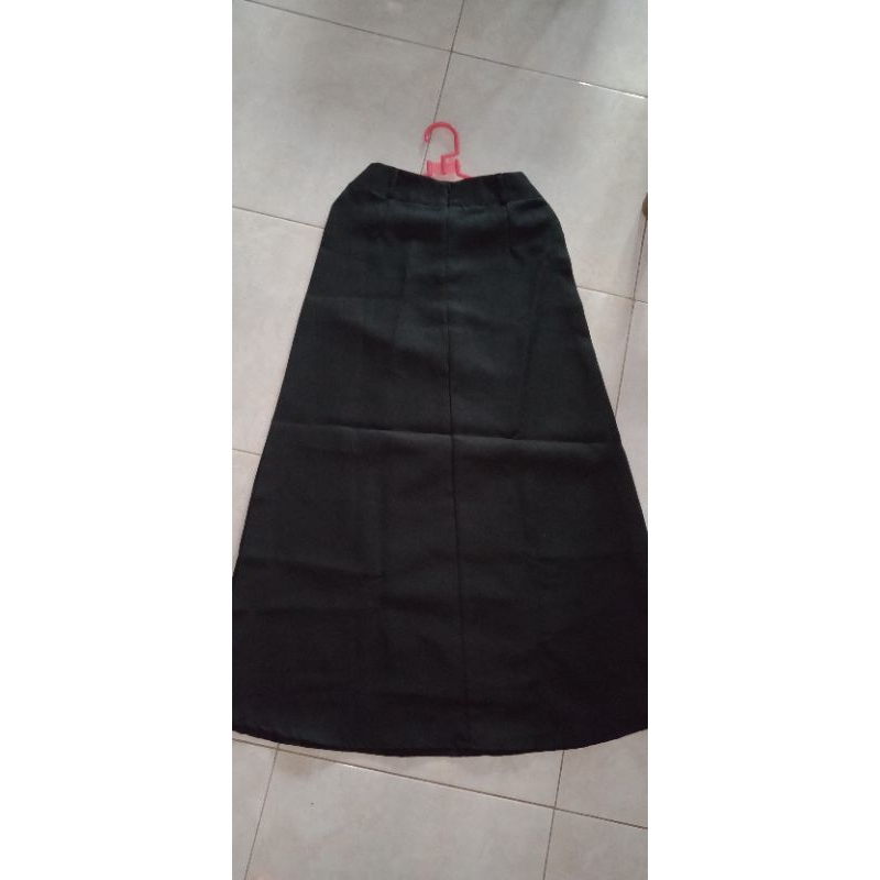ROK & CELANA WANITA PRELOVED