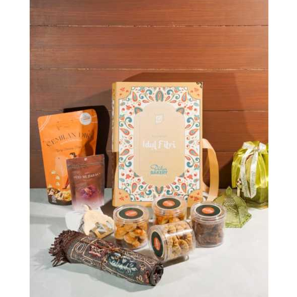 QUEENSHA HAMPERS DIKA BAKERY